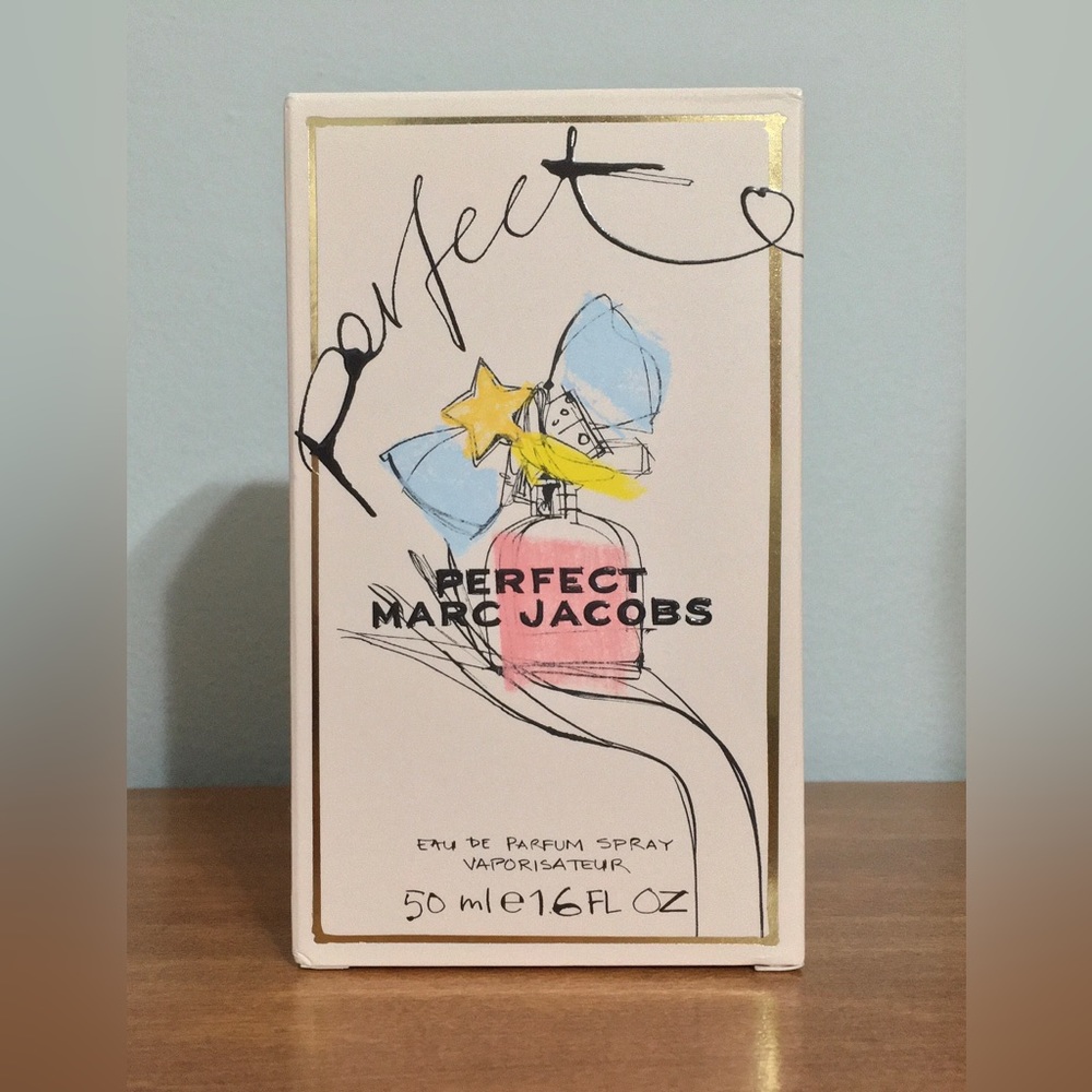 Marc Jacobs Perfect perfume 1.6 fl oz